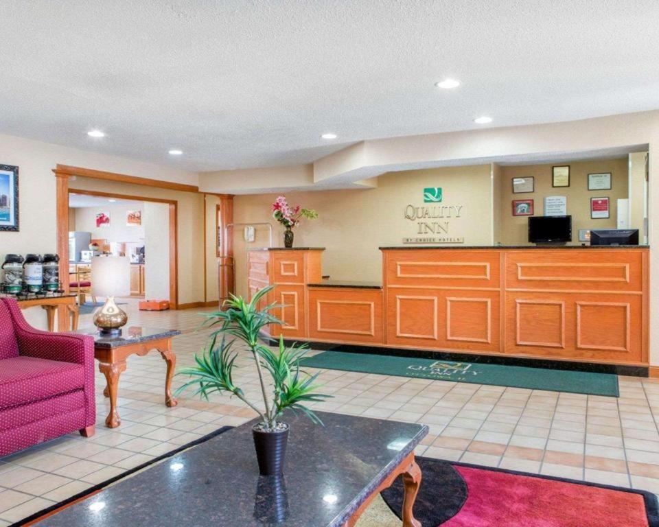 Quality Inn Ottawa Near Starved Rock State Park Exterior foto
