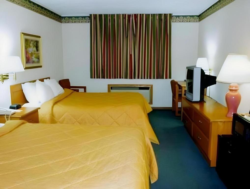 Quality Inn Ottawa Near Starved Rock State Park Exterior foto